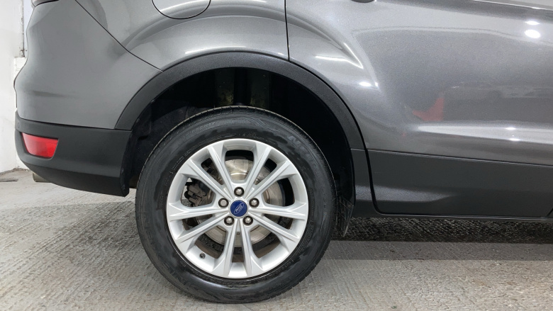 Ford Kuga 1.5 TDCi Titanium 5dr 2WD Diesel Estate